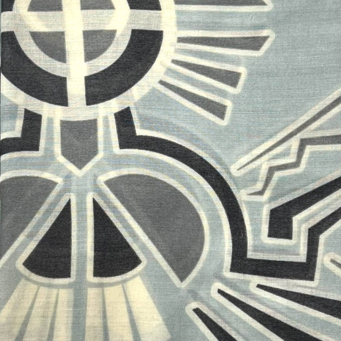 Geometrical printed scarf