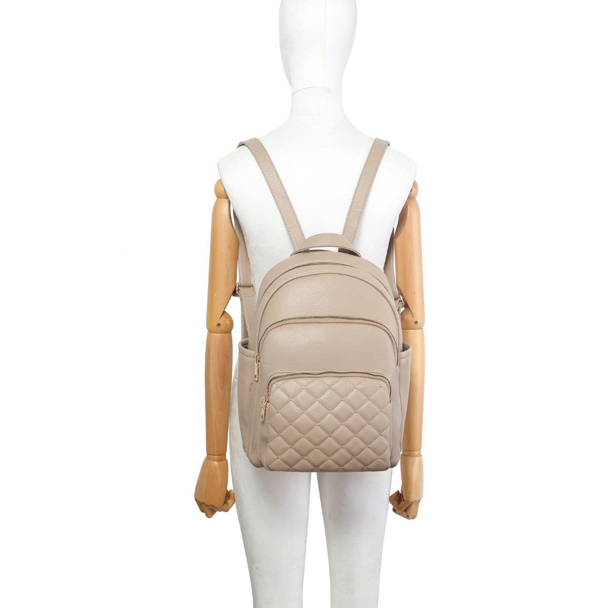 GL23900-Backpack with check quilted pattern