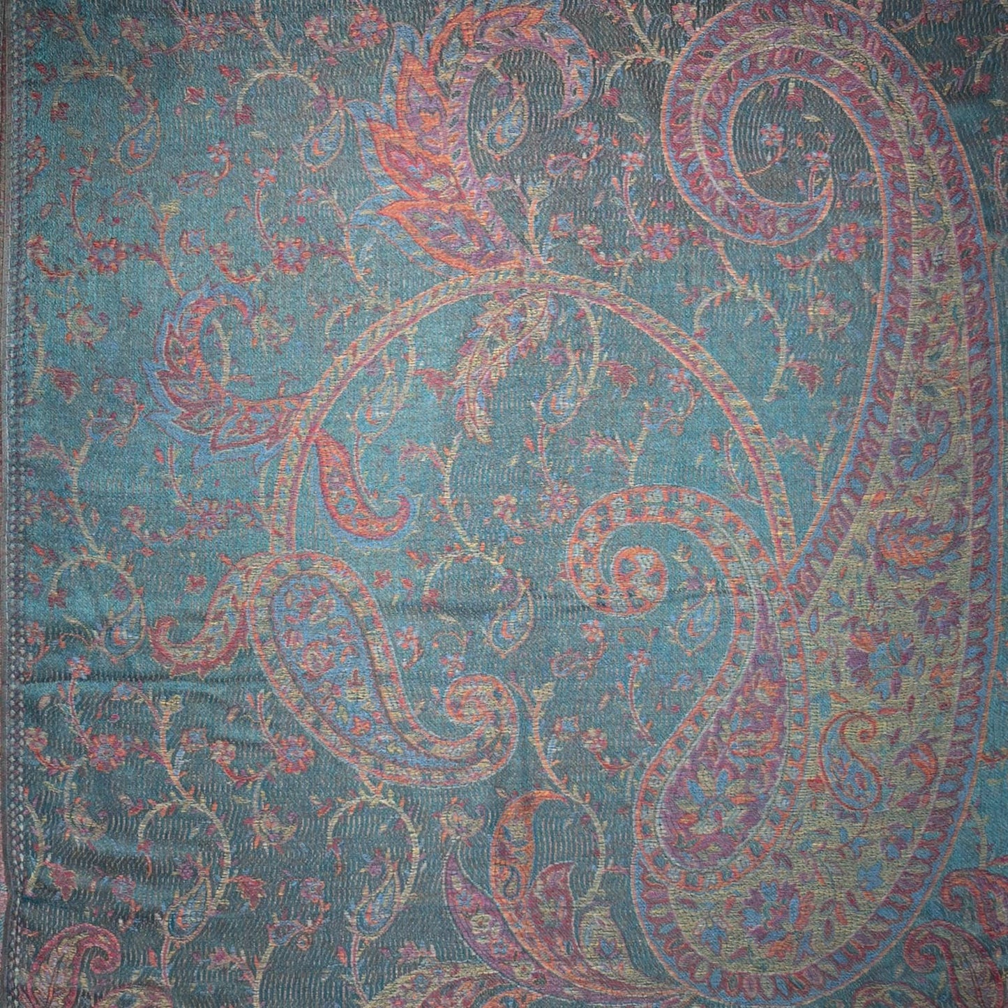 Pashmina jacquard paisley print with tassels