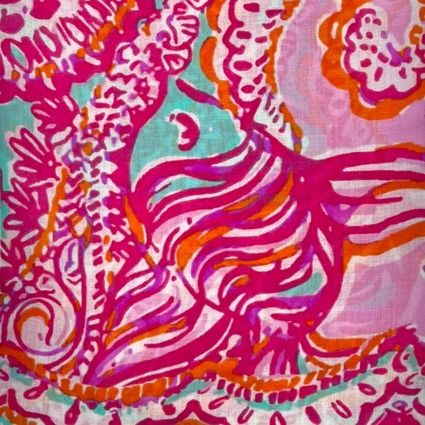 Paisley lace print scarf finished with fringes